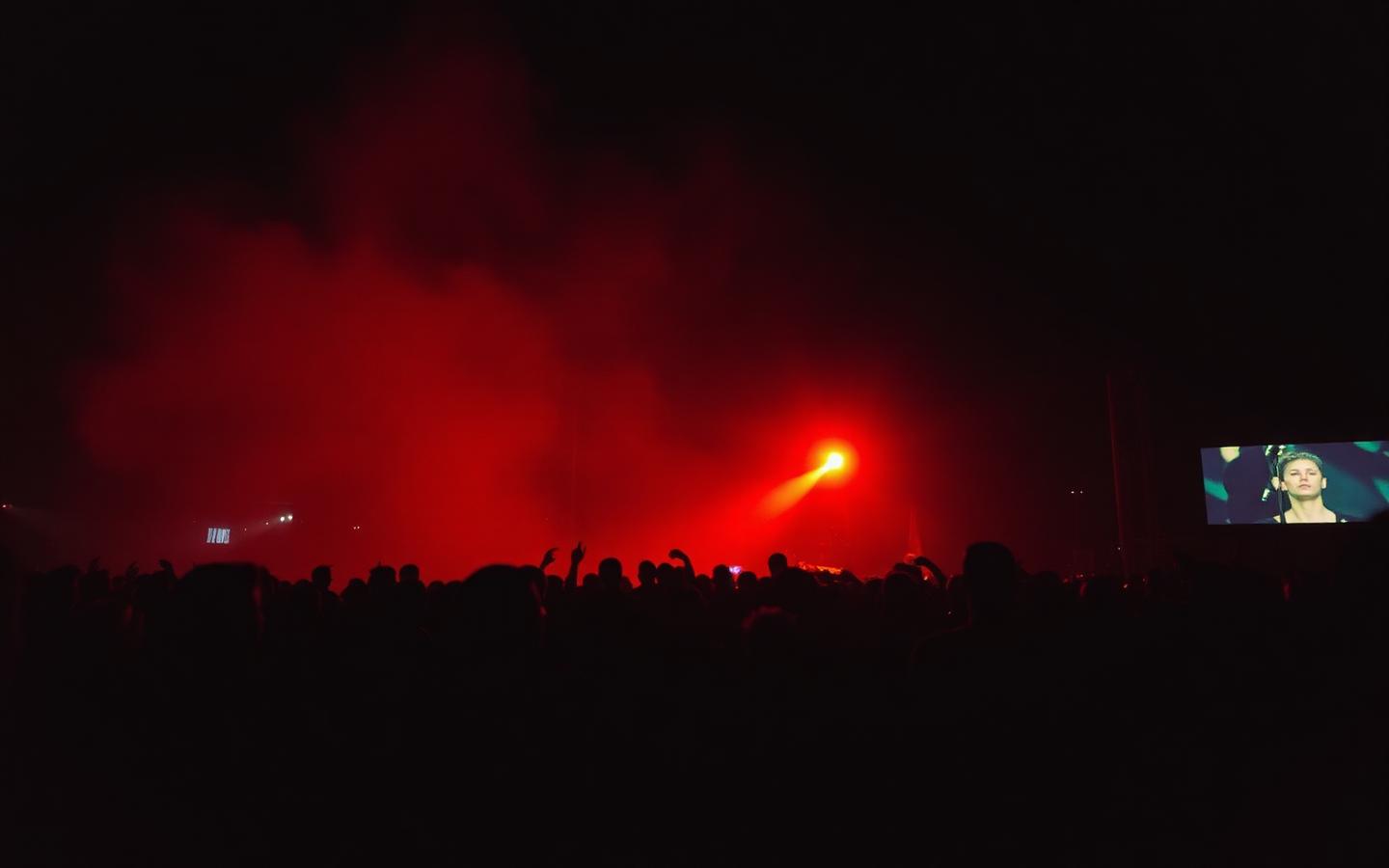 Crowd at a Kisruh live activation
